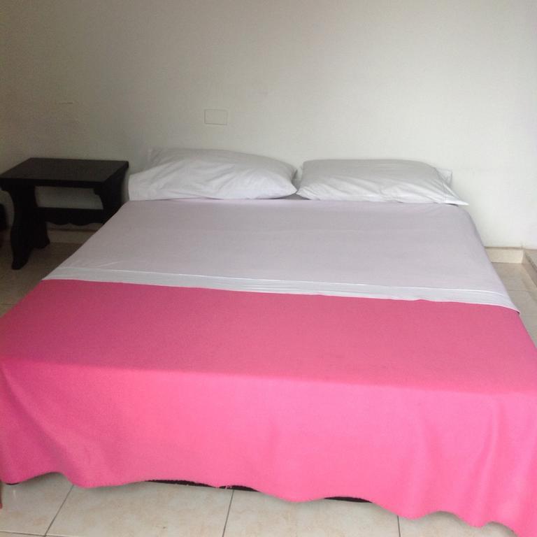 Hotel Calamo Plaza Pitalito Kamer foto