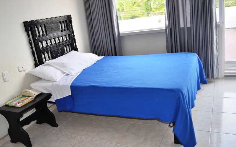 Hotel Calamo Plaza Pitalito Buitenkant foto