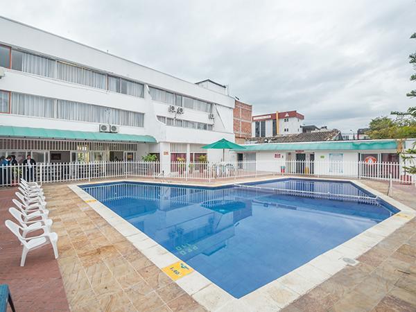 Hotel Calamo Plaza Pitalito Buitenkant foto