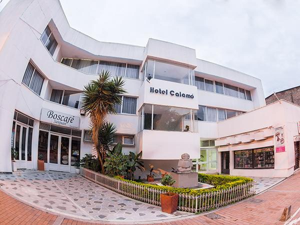 Hotel Calamo Plaza Pitalito Buitenkant foto